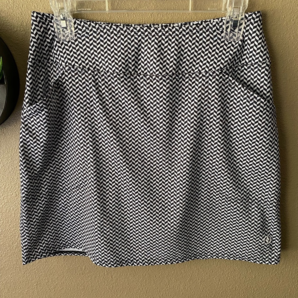 Jofit Mina Skort, SIze S, Black/White Herringbone Golf Tennis Pickleball